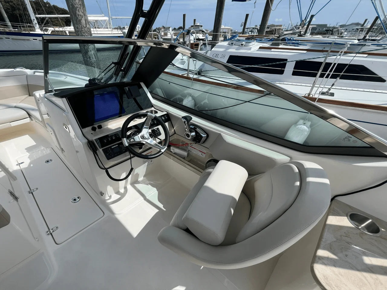 2026 Boston Whaler 240 Vantage 24.0 feet, Clearwater, Florida #9