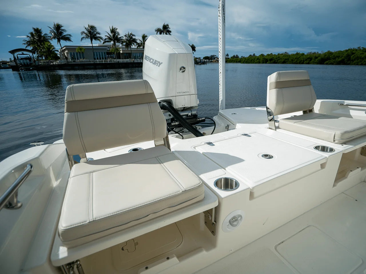 2026 Boston Whaler 250 Dauntless 25.0 feet, Clearwater, Florida #8