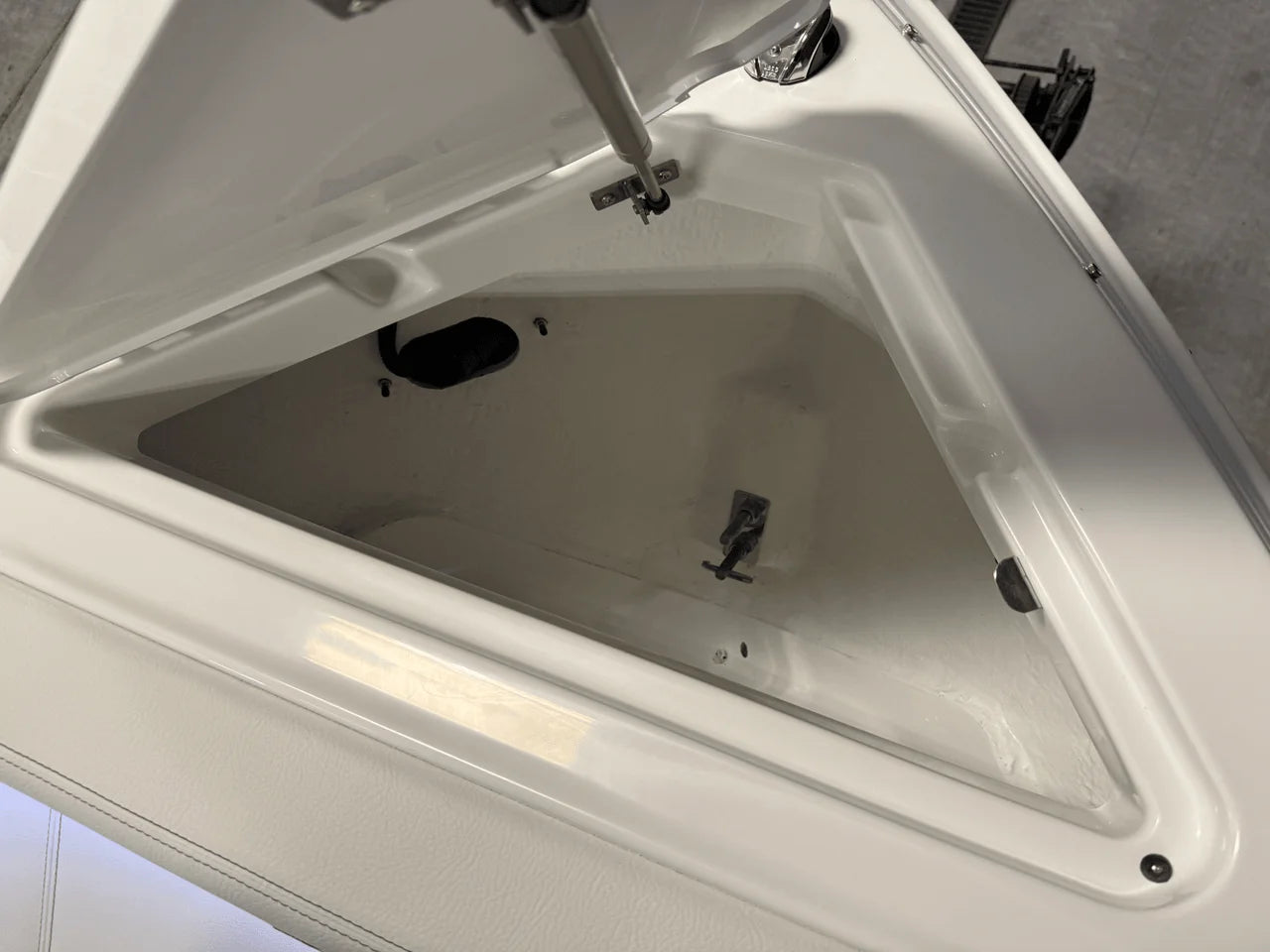 2025 Cobalt R6 Outboard 26.0 feet, Clearwater, Florida #138