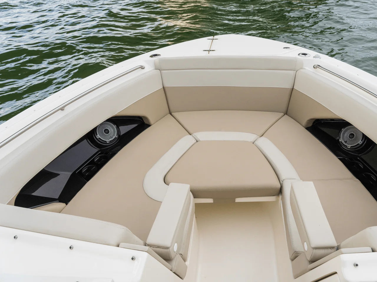 2026 Boston Whaler 280 Vantage 27.0 feet, Clearwater, Florida #38