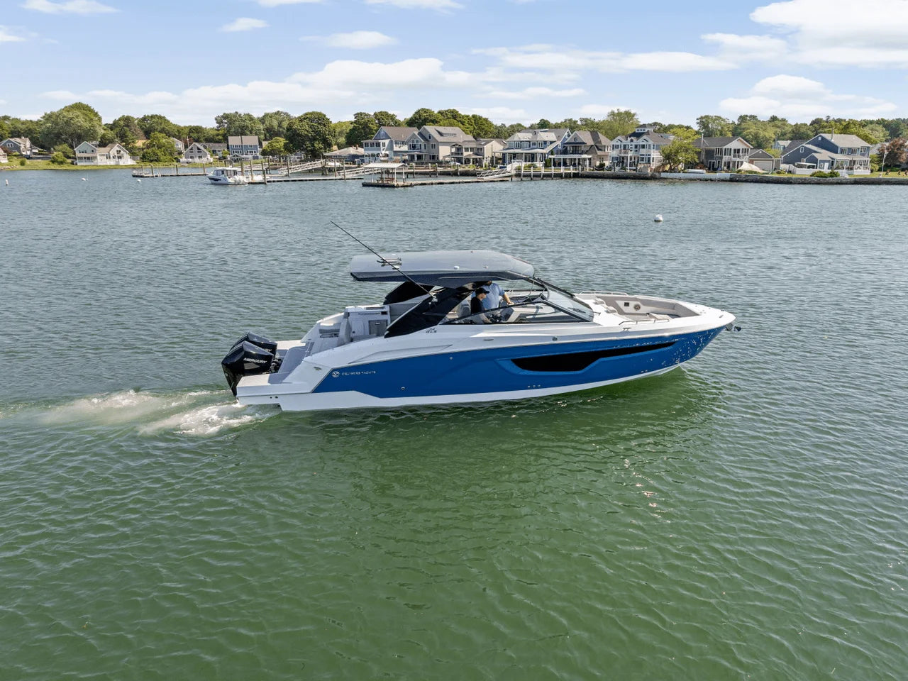 2026 Cruisers Yachts 34 GLS Outboard 34.0 feet, Clearwater, Florida #2