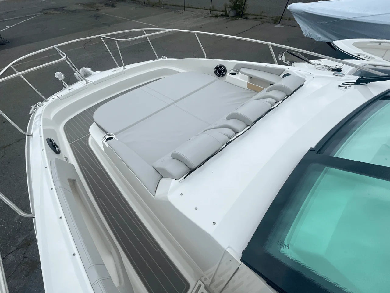 2026 Sea Ray Sundancer 320 Outboard 32.0 feet, Clearwater, Florida #26