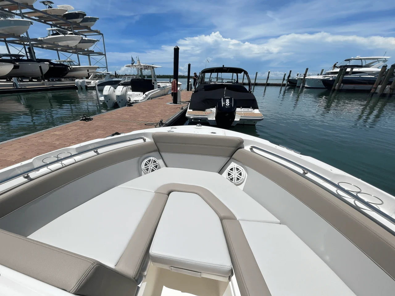 2025 Boston Whaler 210 Vantage 21.0 feet, Clearwater, Florida #28