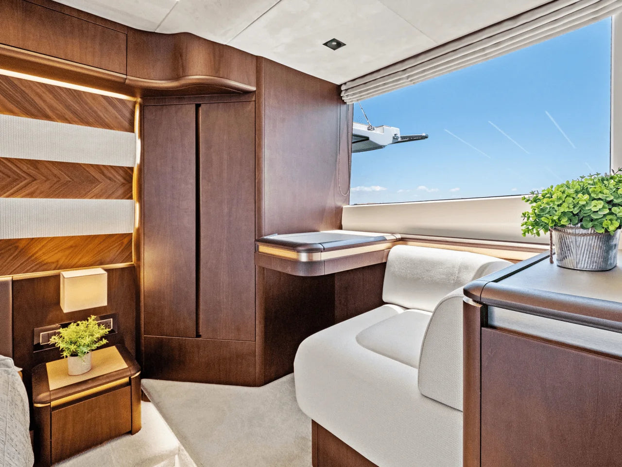 2025 Galeon 560 FLY 56.0 feet, Clearwater, Florida #68