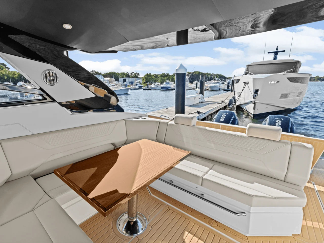 2025 Cruisers Yachts 42 GLS Outboard 42.0 feet, Clearwater, Florida #11