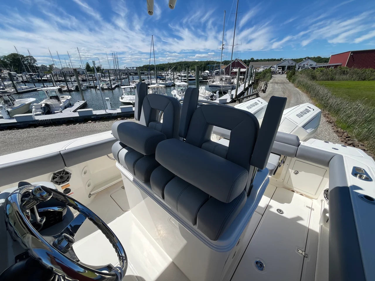 2026 Boston Whaler 250 Outrage 25.0 feet, Clearwater, Florida #8