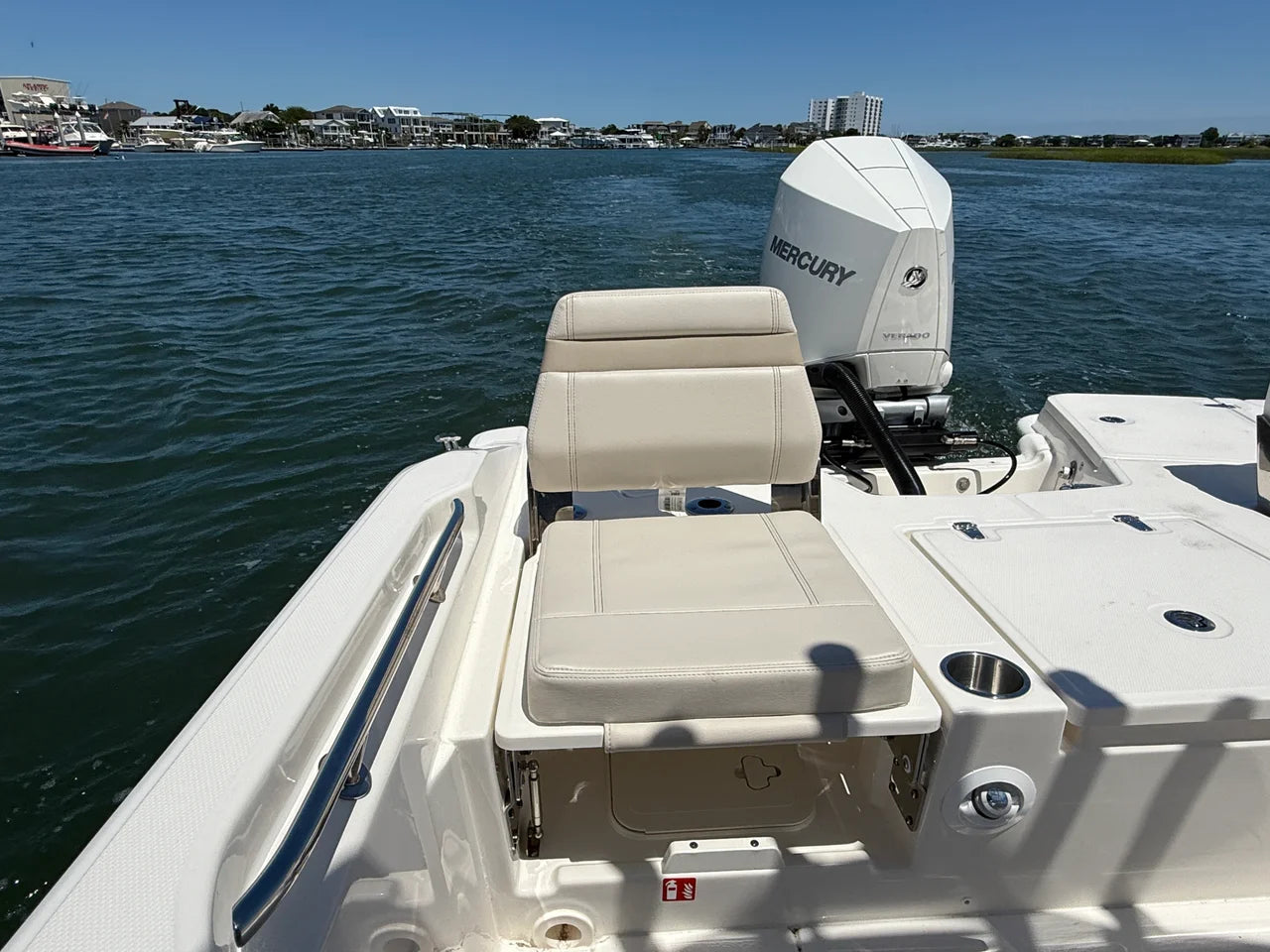 2026 Boston Whaler 250 Dauntless 25.0 feet, Clearwater, Florida #14