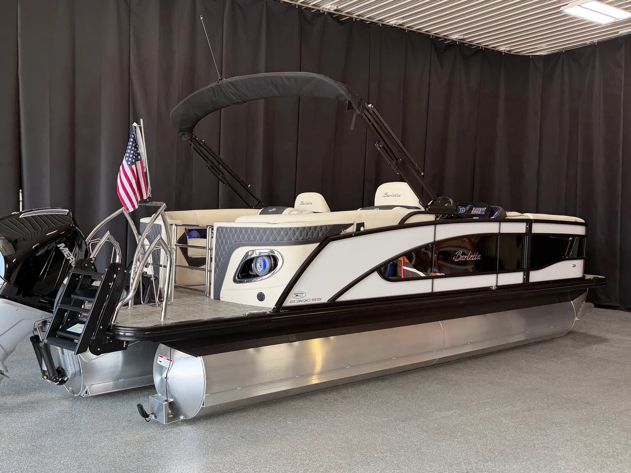 2027 Barletta LUSSO23QCSS 23.0 feet, Clearwater, Florida #3