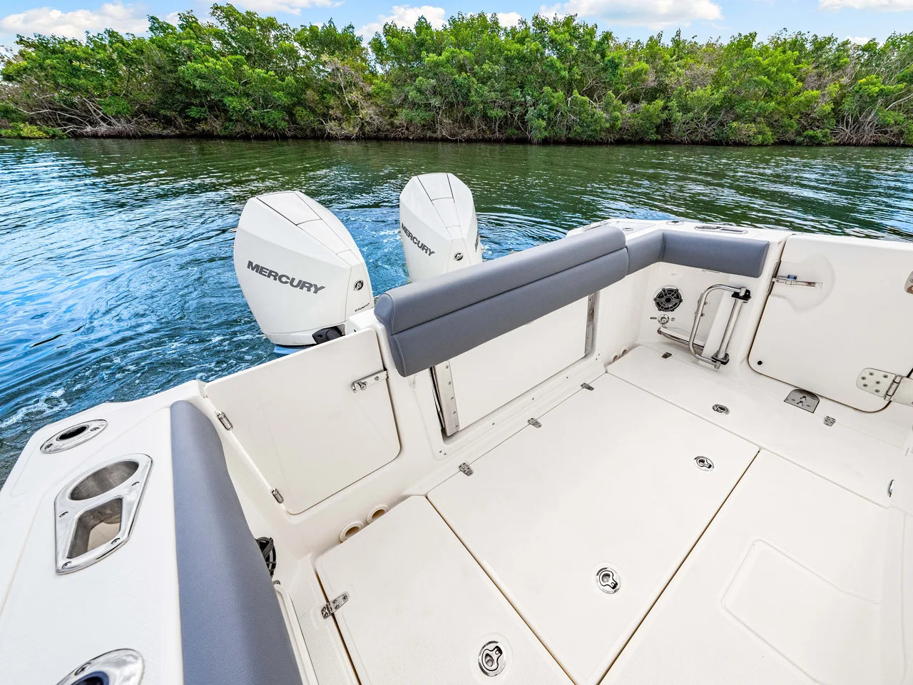 2026 Boston Whaler 280 Outrage 28.0 feet, Clearwater, Florida #43