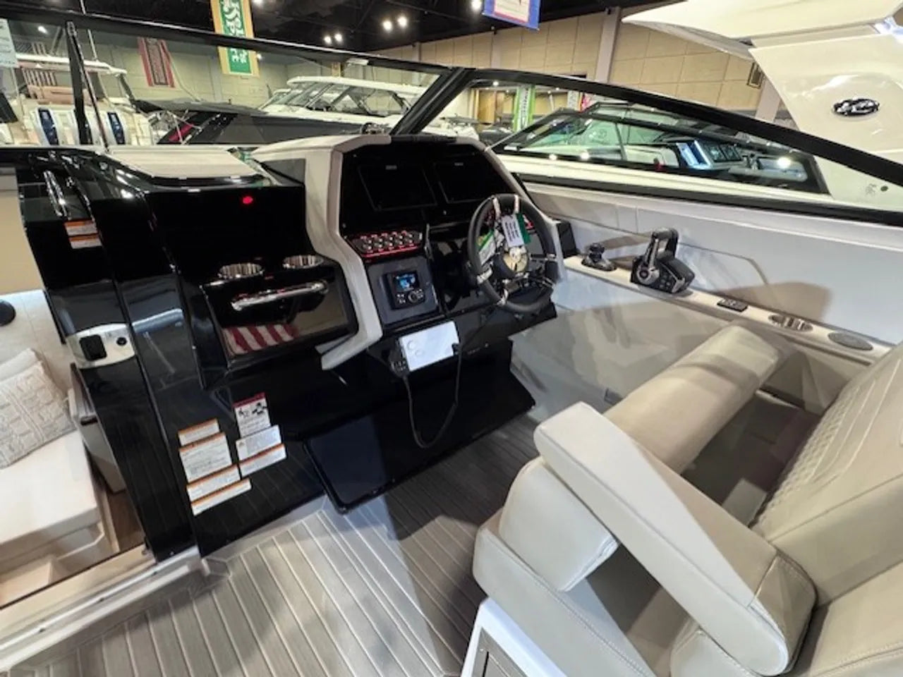 2026 Cruisers Yachts 34 GLS Outboard 34.0 feet, Clearwater, Florida #22