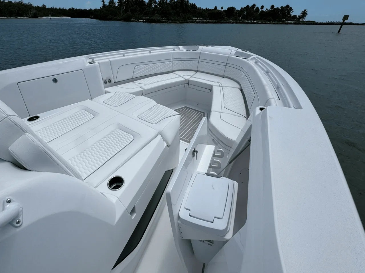 2025 Intrepid 41 PANACEA 41.0 feet, Clearwater, Florida #20