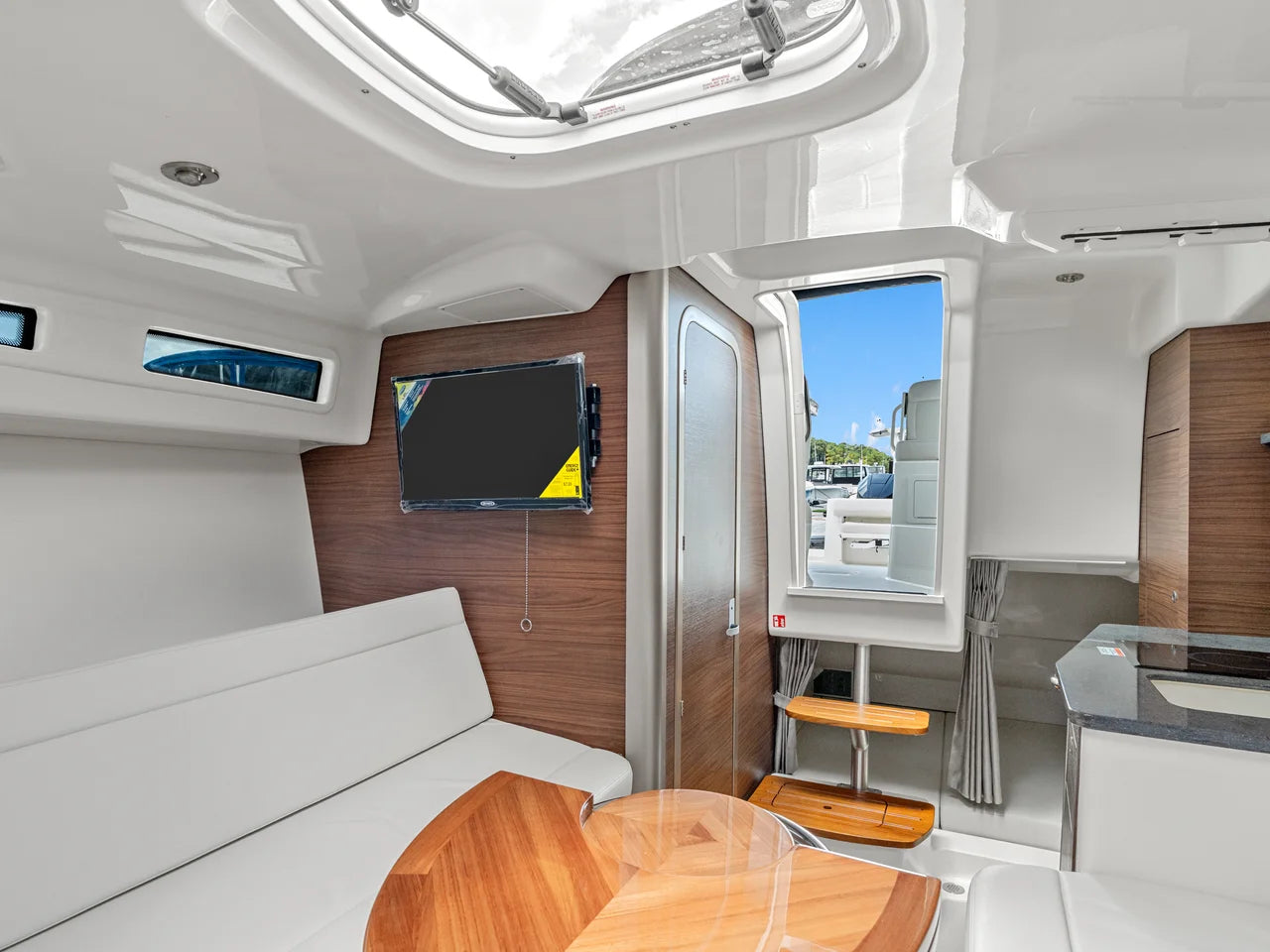 2026 Boston Whaler 325 Conquest 32.0 feet, Clearwater, Florida #38