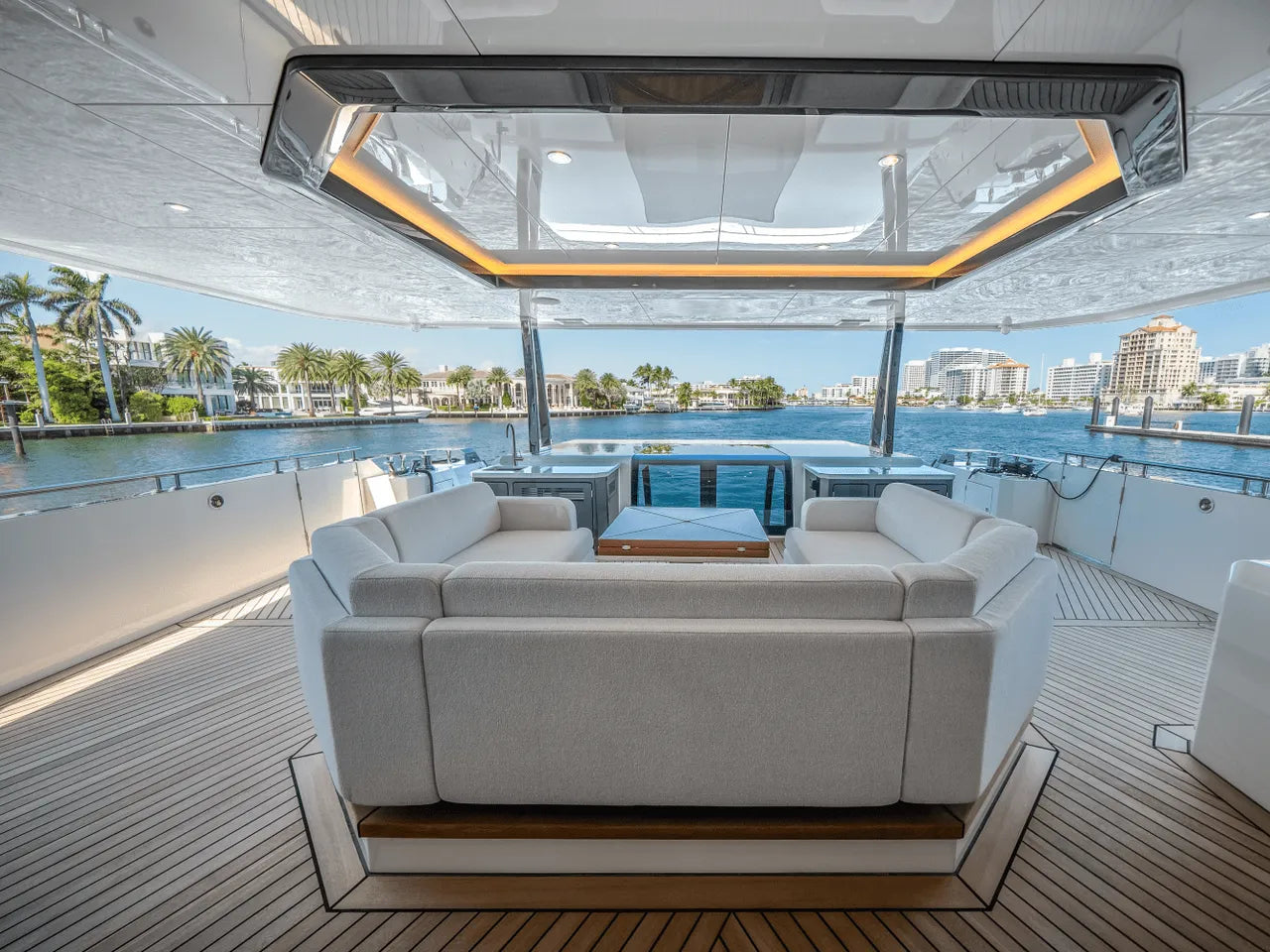 2025 Ocean Alexander 35R 117.0 feet, Clearwater, Florida #14