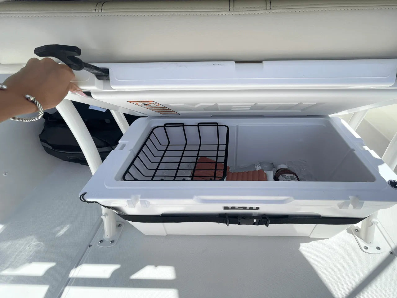 2026 Boston Whaler 220 Dauntless 22.0 feet, Clearwater, Florida #11