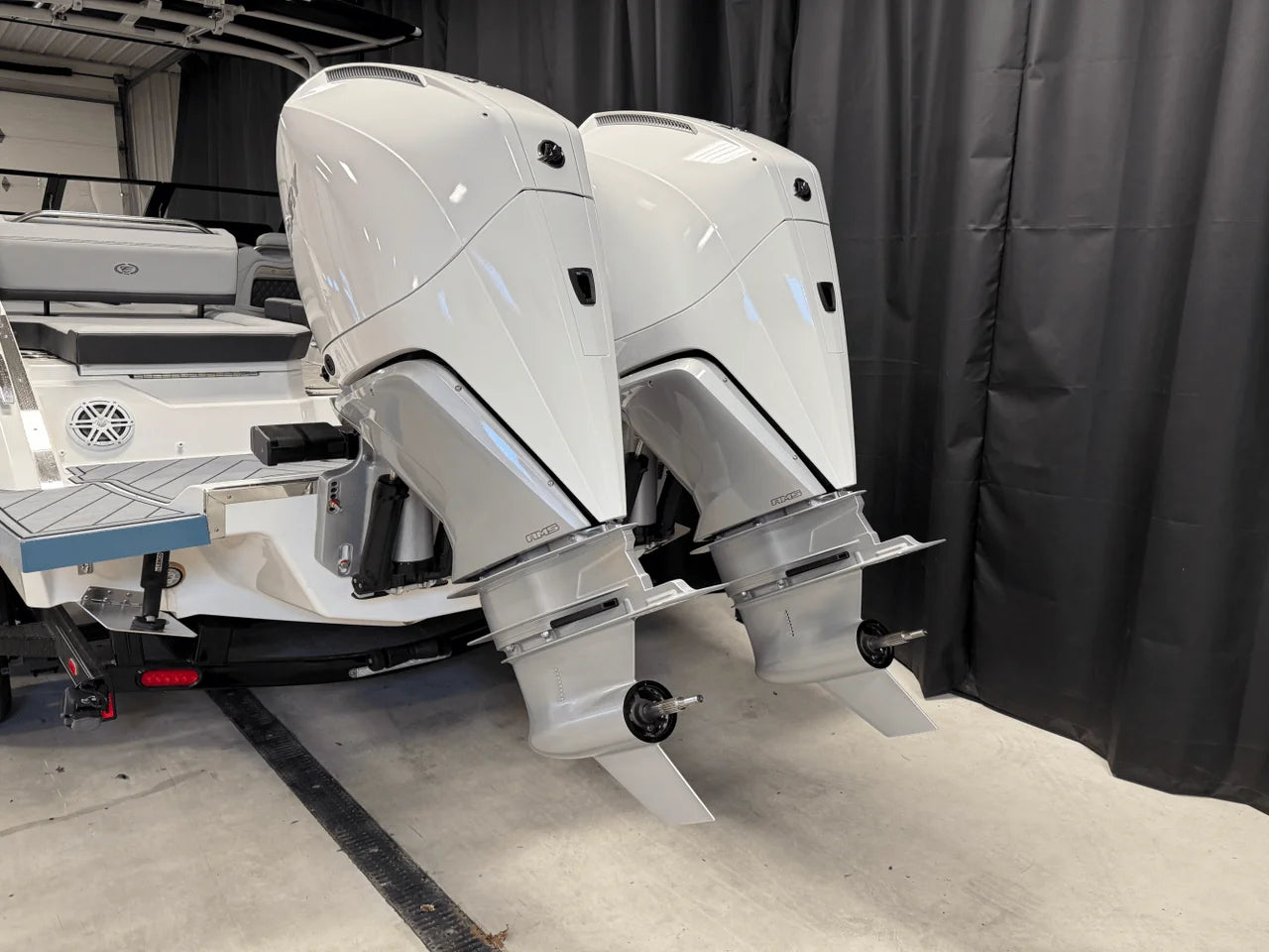 2025 Cobalt R8 Outboard 28.0 feet, Crosslake, MN #16