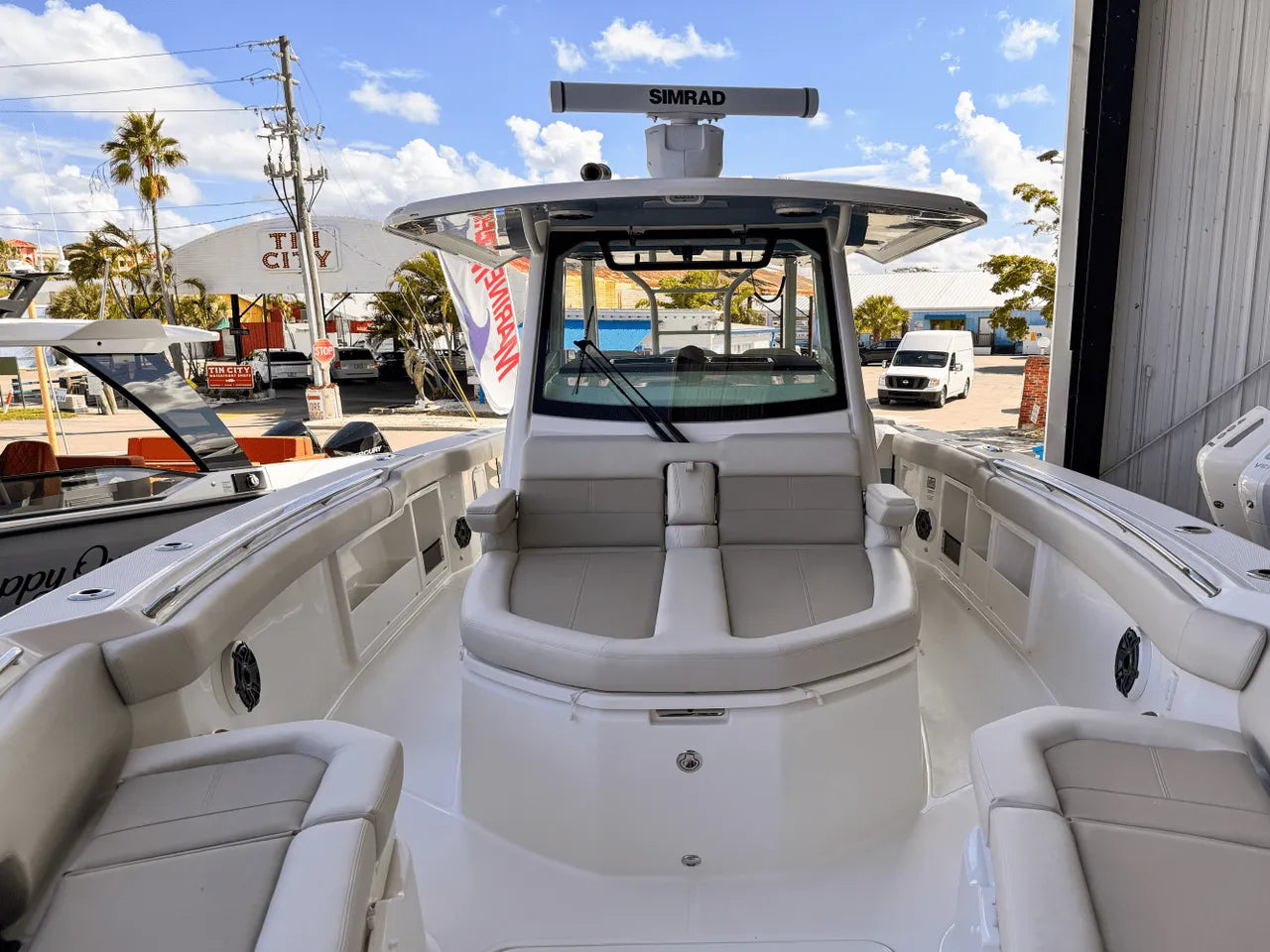2025 Boston Whaler 360 Outrage 36.0 feet, Clearwater, Florida #49