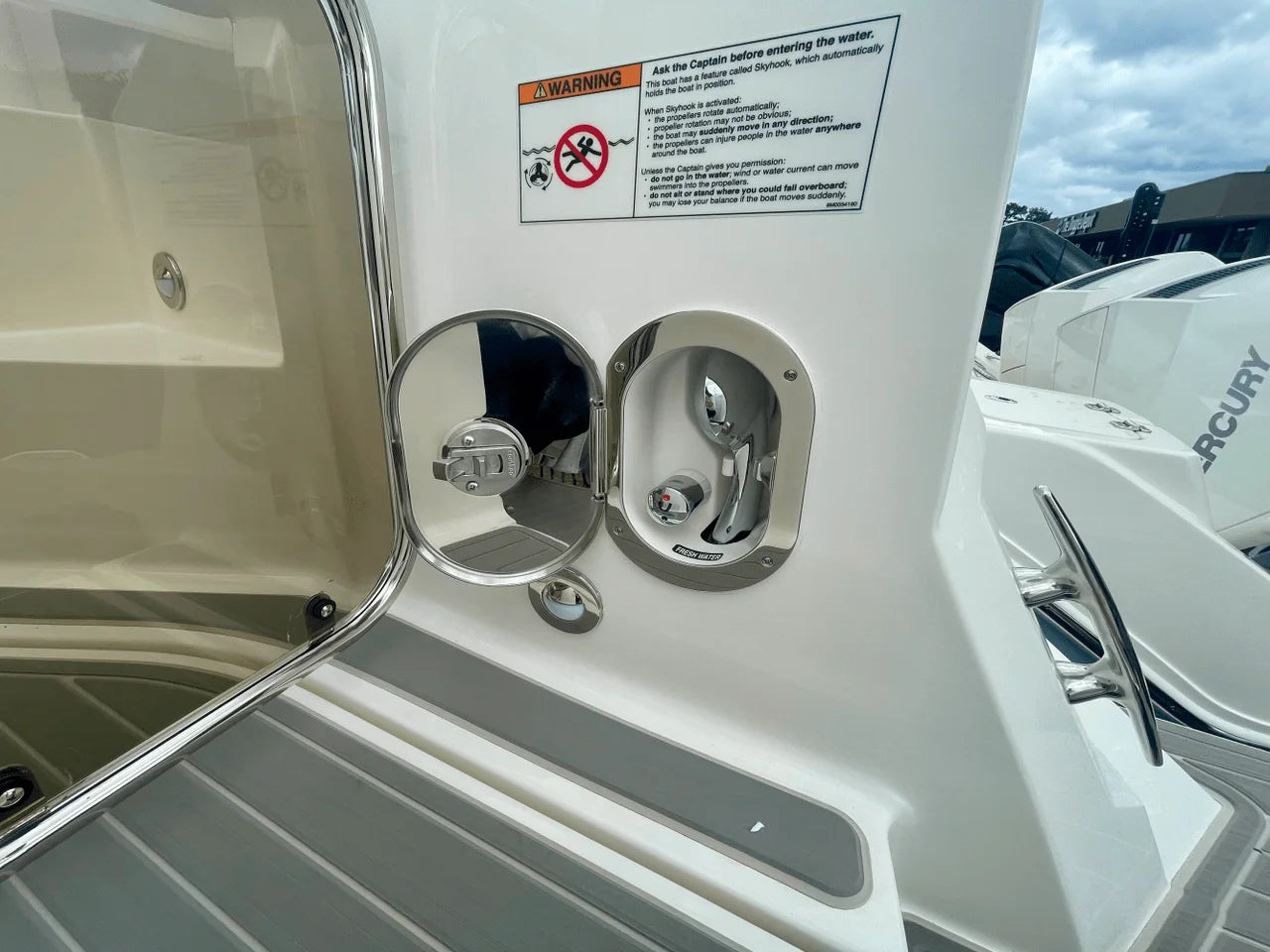 2026 Sea Ray Sundancer 320 Outboard 32.0 feet, Clearwater, Florida #2