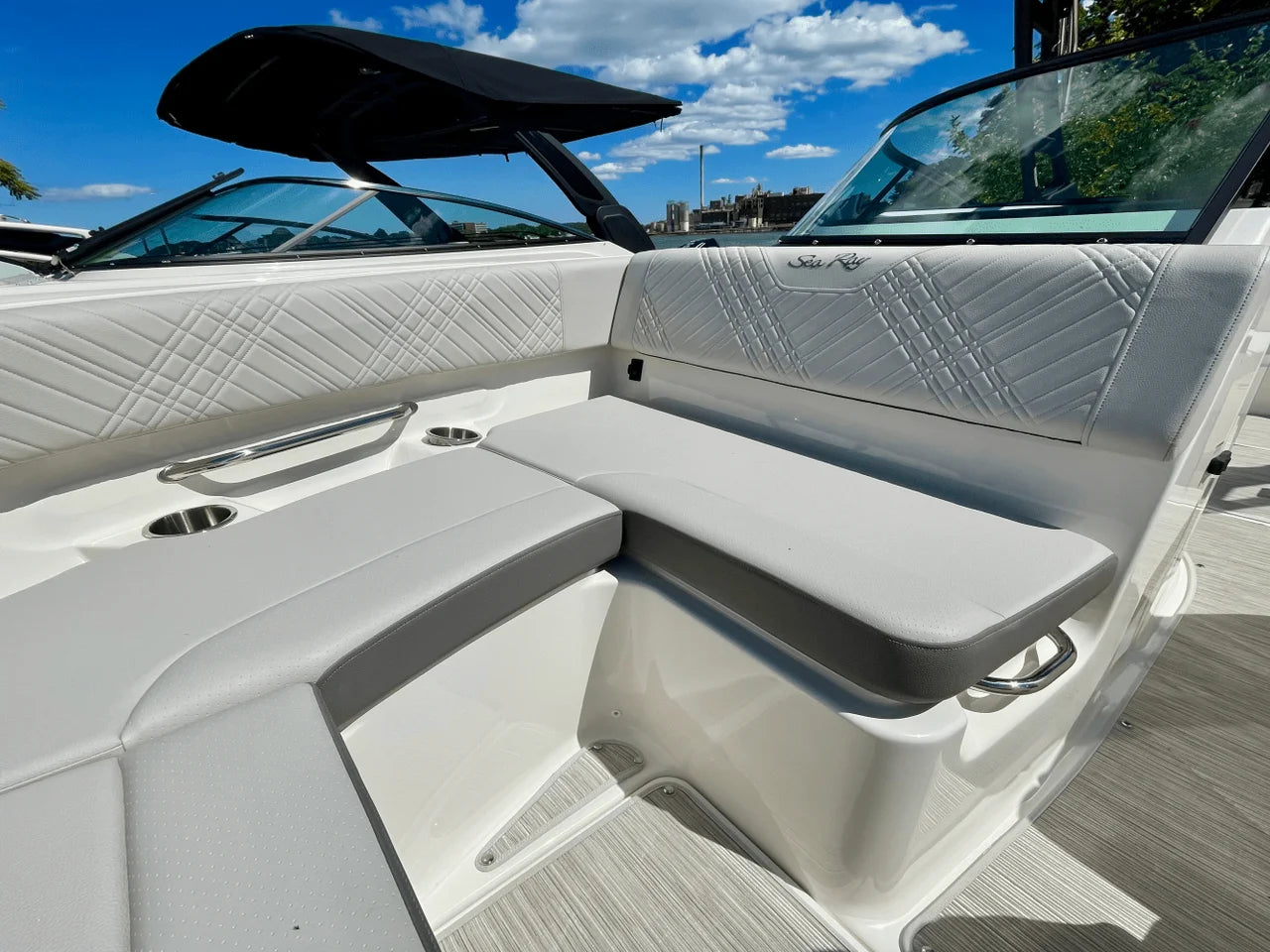 2026 Sea Ray SDX 250 Outboard 25.0 feet, Clearwater, Florida #16