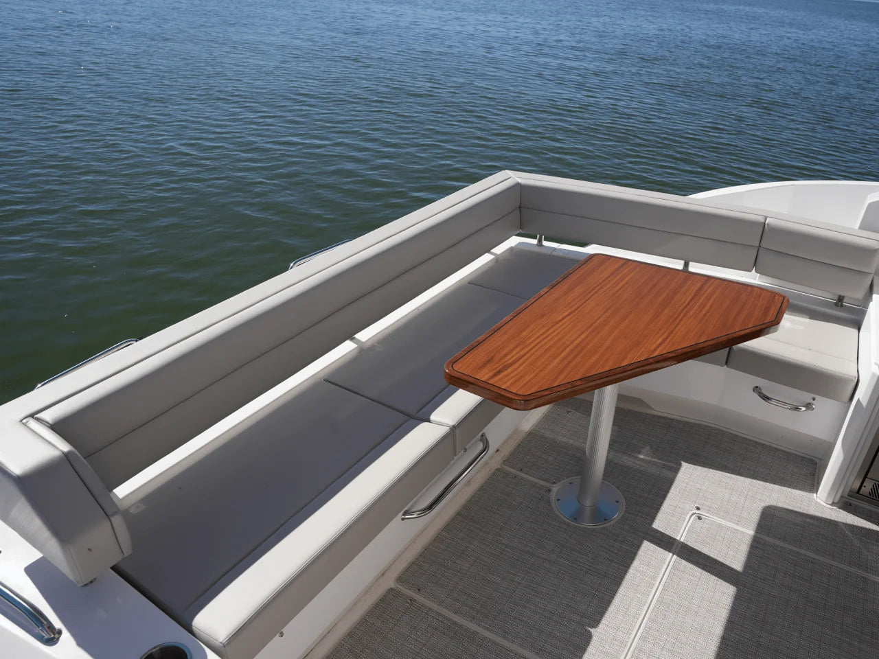2025 Cruisers Yachts 46 Cantius 46.0 feet, Clearwater, Florida #12