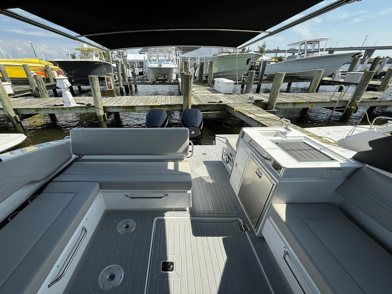 2026 Cruisers Yachts 34 GLS Outboard 34.0 feet, Clearwater, Florida #16