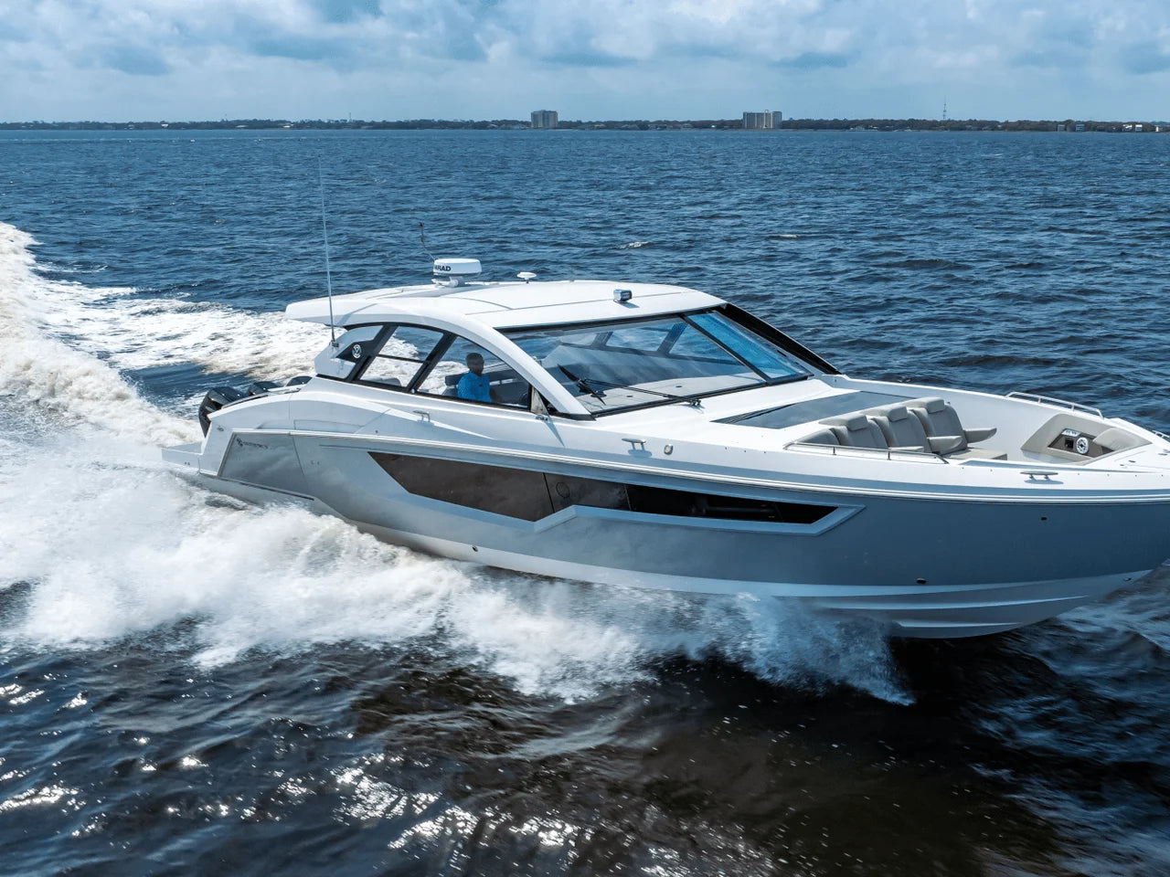 2025 Cruisers Yachts 50 GLS 50.0 feet, Clearwater, Florida #3