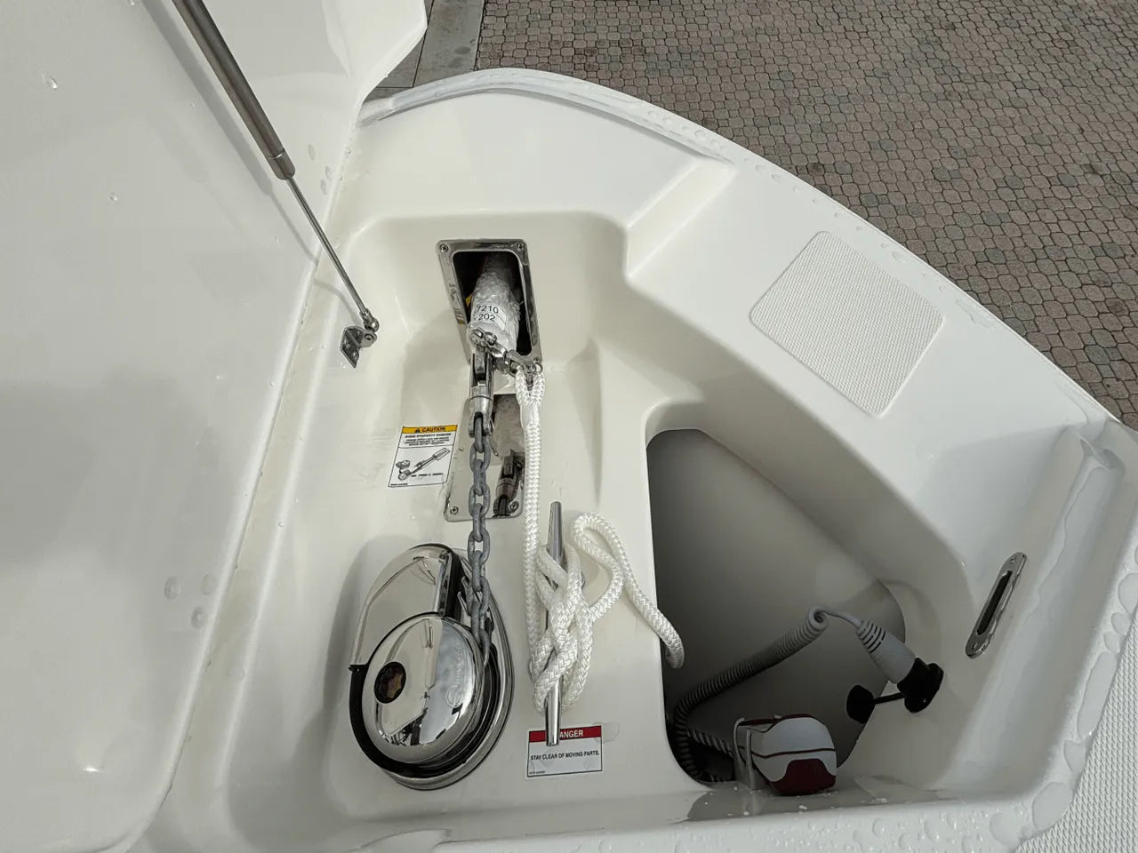 2025 Boston Whaler 240 Vantage 24.0 feet, Clearwater, Florida #28