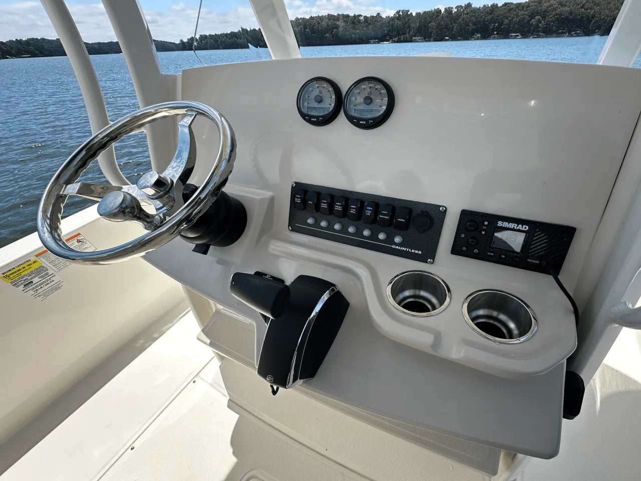2025 Boston Whaler 250 Dauntless 25.0 feet, Clearwater, Florida #32