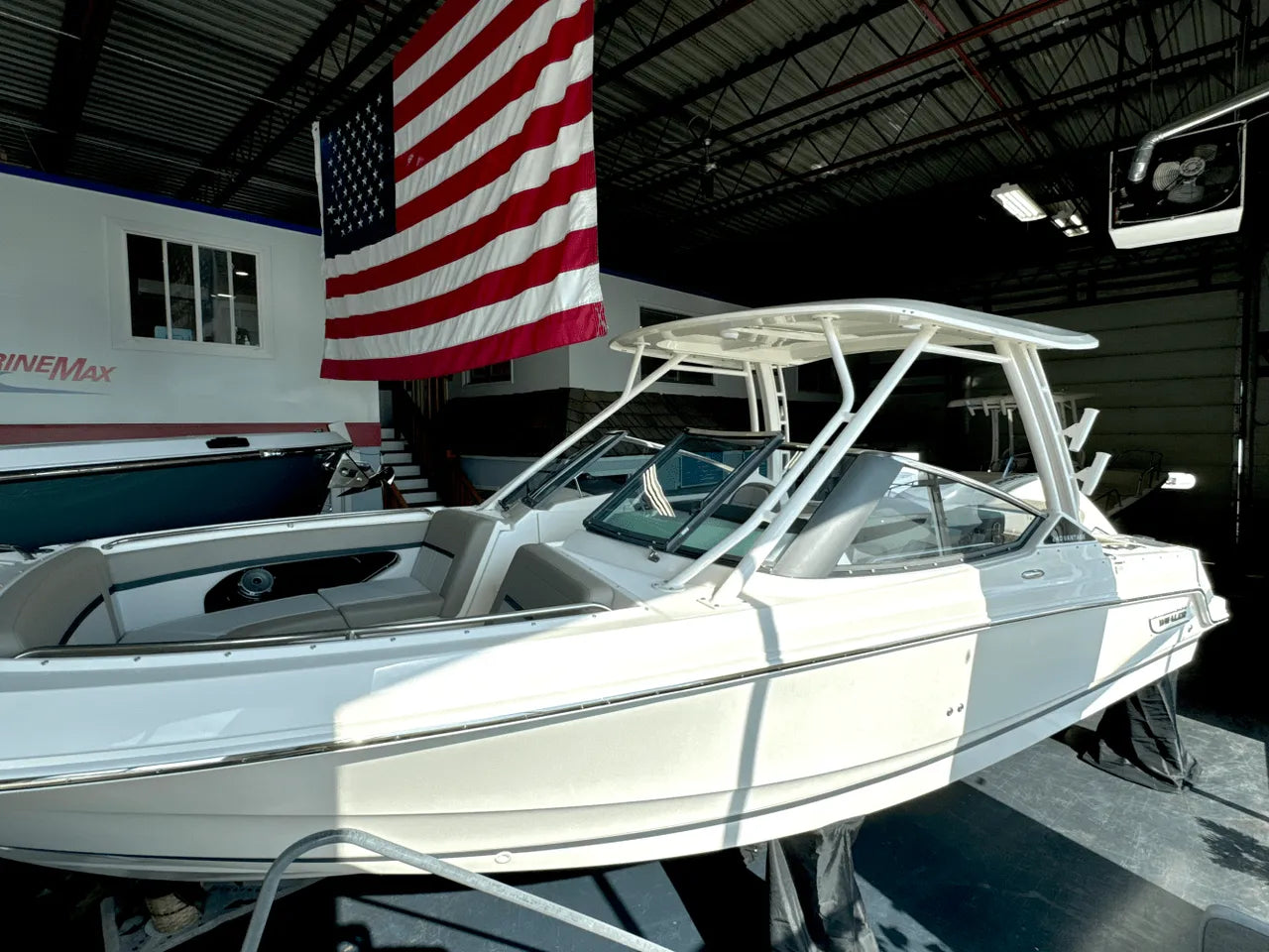 2025 Boston Whaler 240 Vantage 24.0 feet, Clearwater, Florida #4