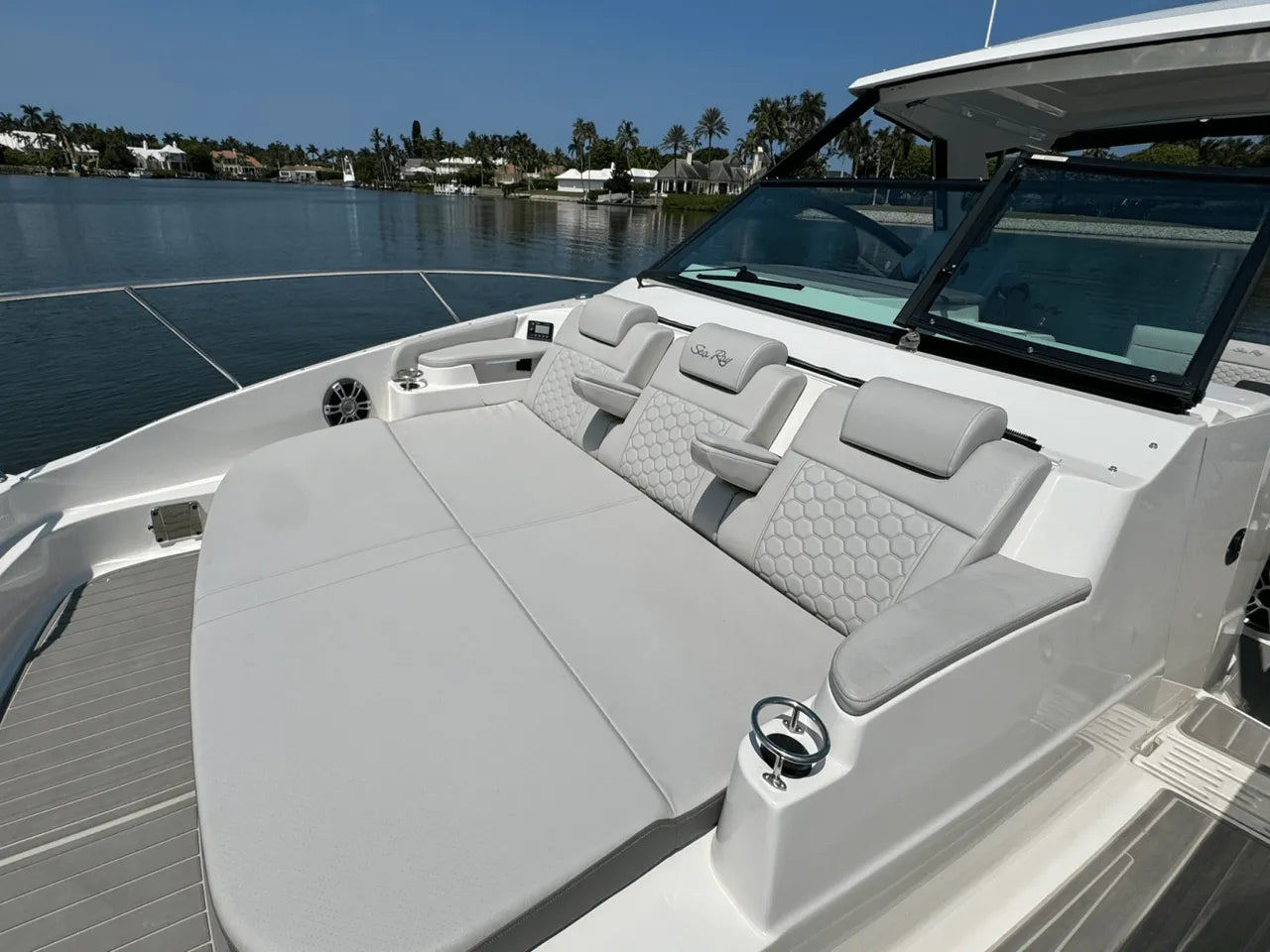 2025 Sea Ray Sundancer 320 Outboard 32.0 feet, Clearwater, Florida #16
