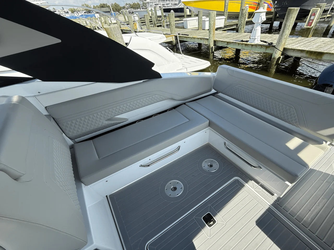 2026 Cruisers Yachts 34 GLS Outboard 34.0 feet, Clearwater, Florida #13