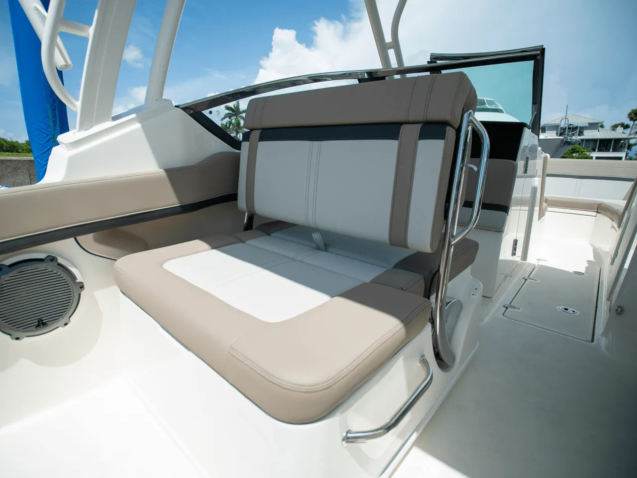 2025 Boston Whaler 240 Vantage 24.0 feet, Clearwater, Florida #12