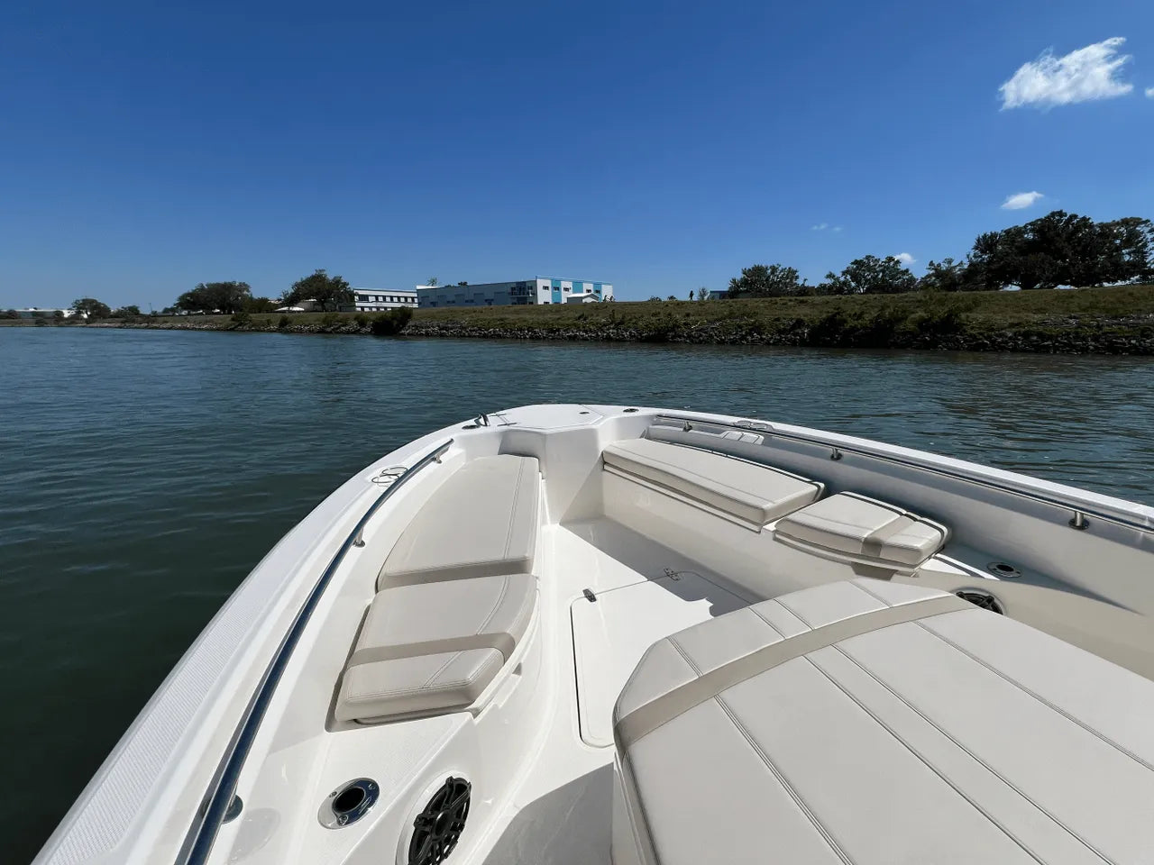 2025 Boston Whaler 280 Dauntless 28.0 feet, Clearwater, Florida #38