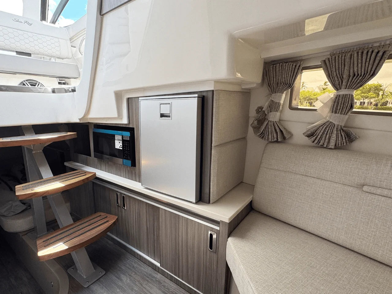 2026 Sea Ray Sundancer 320 Outboard 32.0 feet, Clearwater, Florida #24