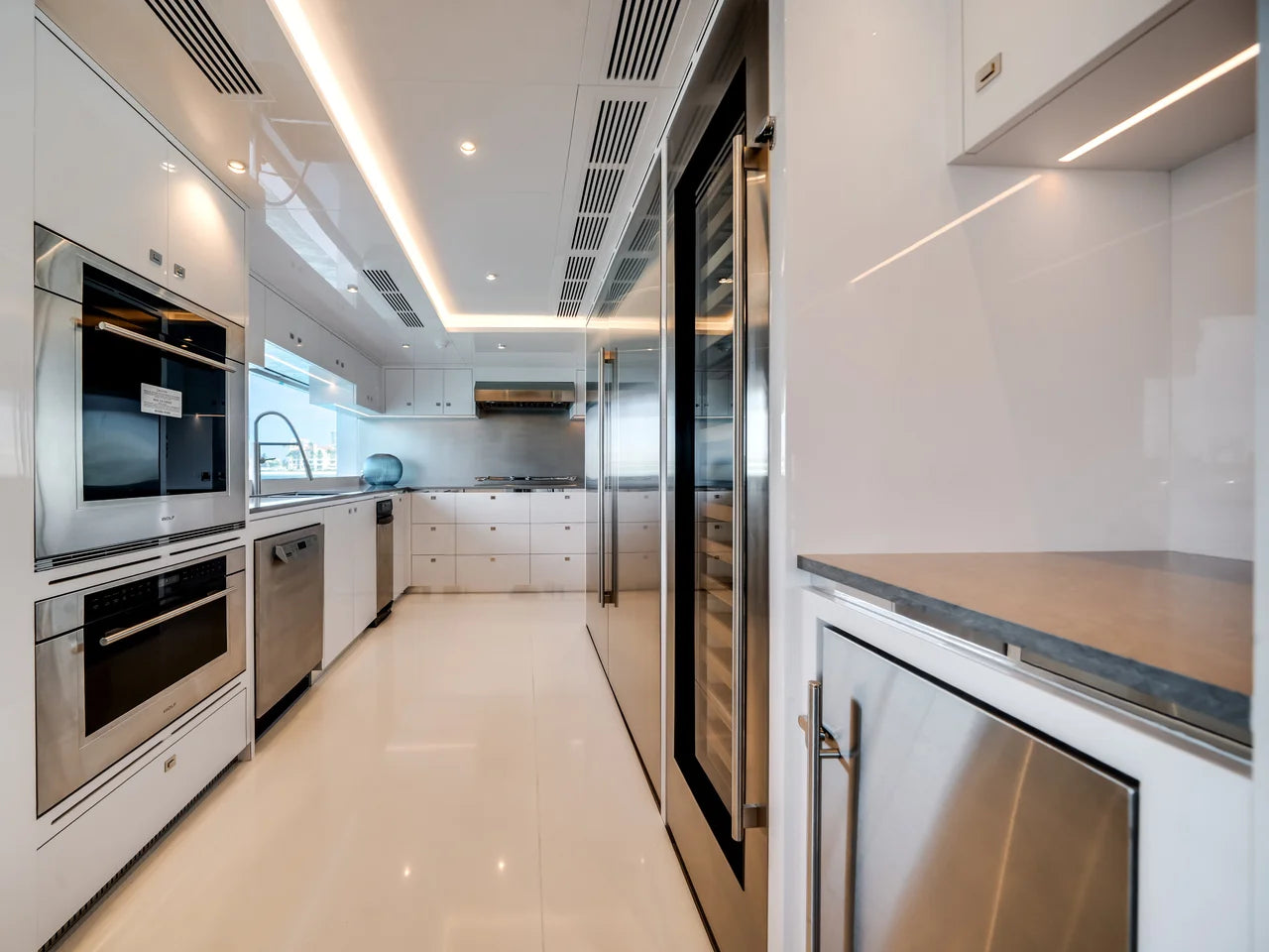 2026 Ocean Alexander 35P 113.0 feet, Clearwater, Florida #71