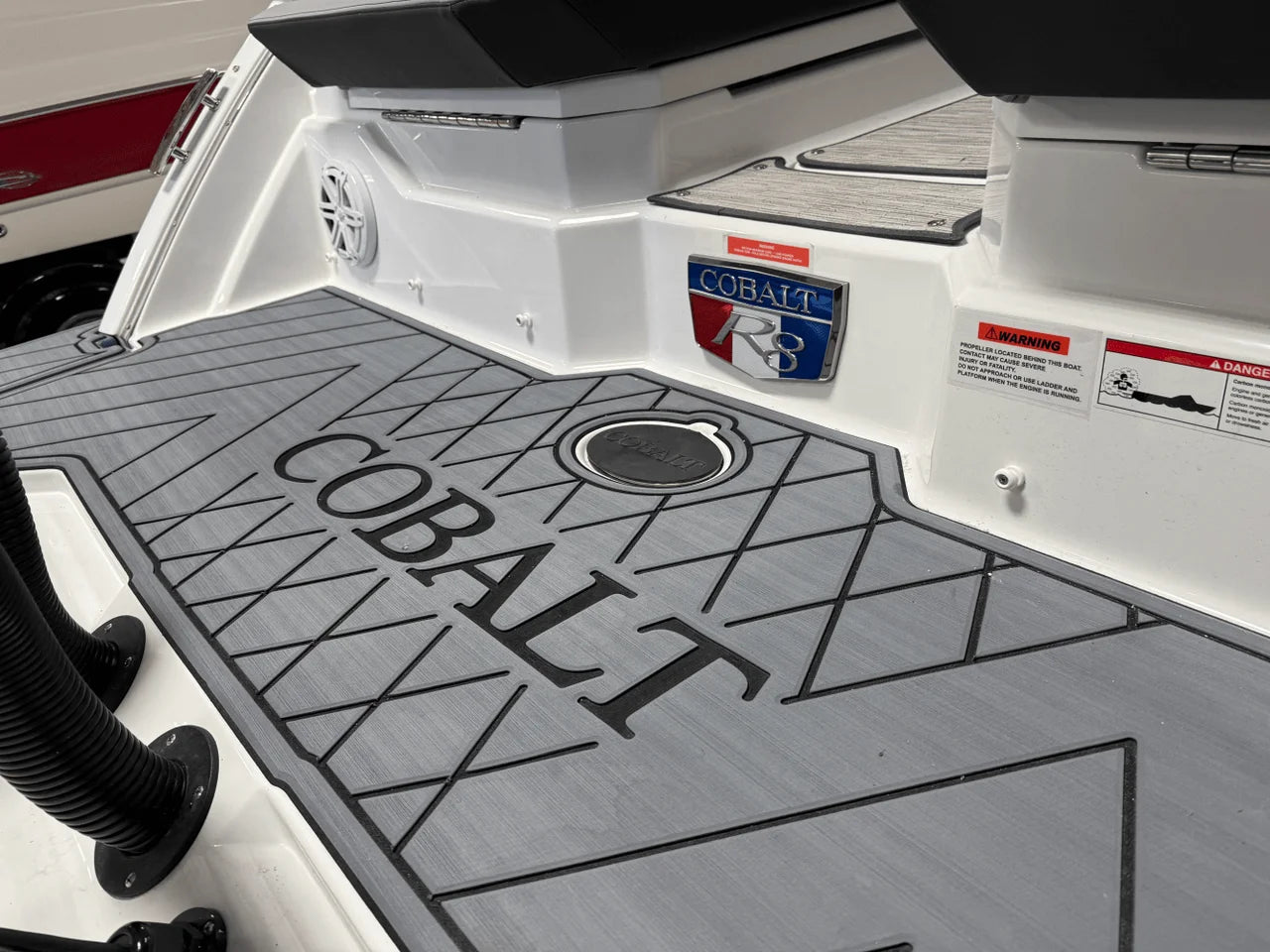 2025 Cobalt R8 Outboard 28.0 feet, Crosslake, MN #24