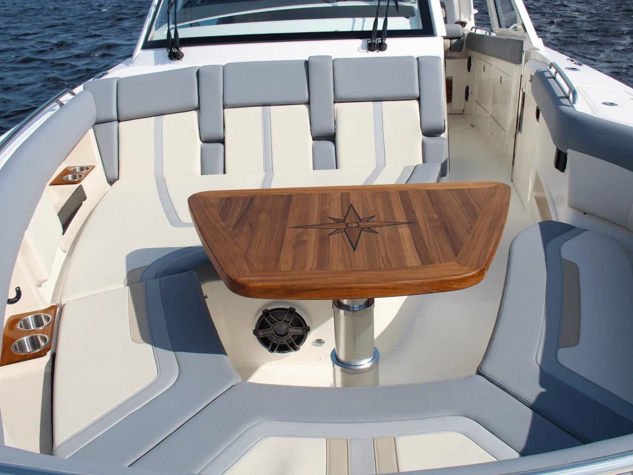 2025 Boston Whaler 380 Realm 38.0 feet, Clearwater, Florida #61