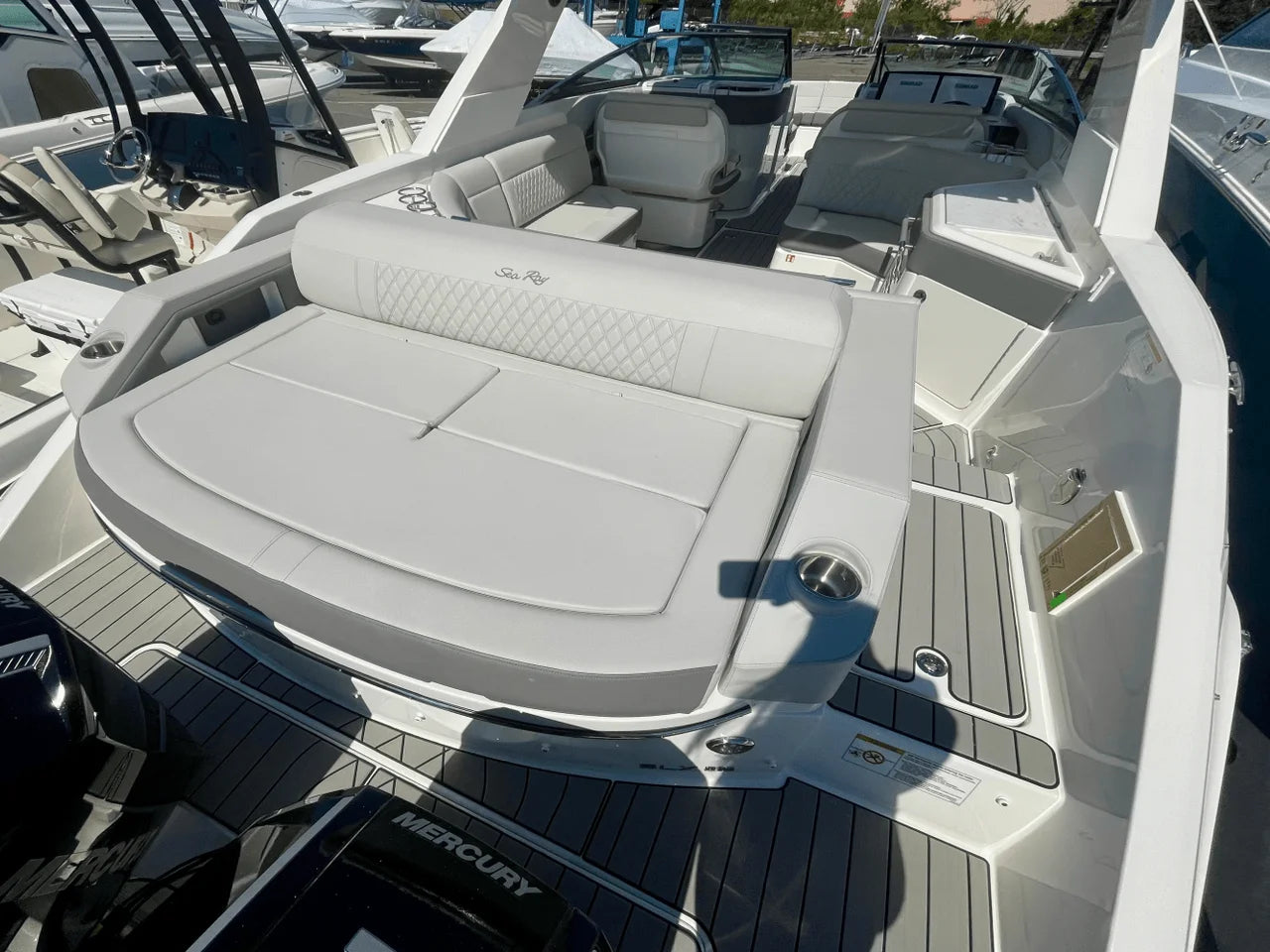 2026 Sea Ray SLX 310 Outboard 31.0 feet, Clearwater, Florida #3