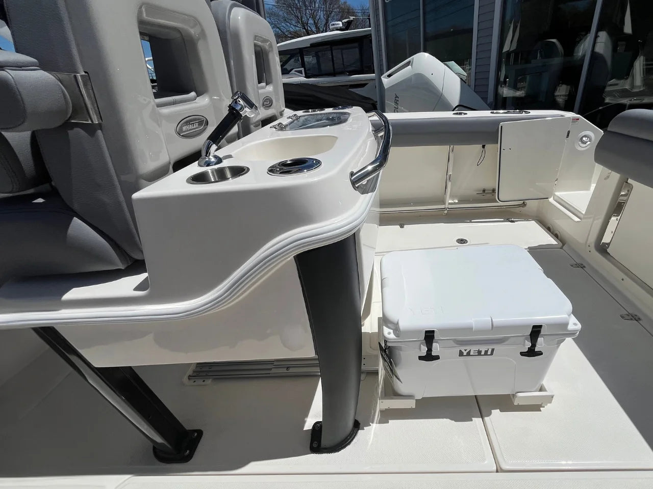 2026 Boston Whaler 280 Outrage 28.0 feet, Clearwater, Florida #11