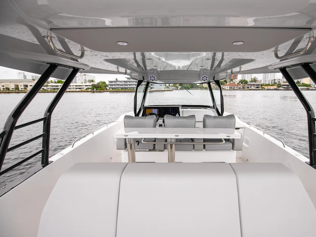 2026 Cruisers Yachts 38 VTR 38.0 feet, Clearwater, Florida #33