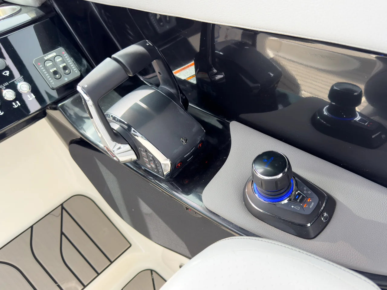 2027 Sea Ray SLX 280 Outboard 28.0 feet, Clearwater, Florida #13
