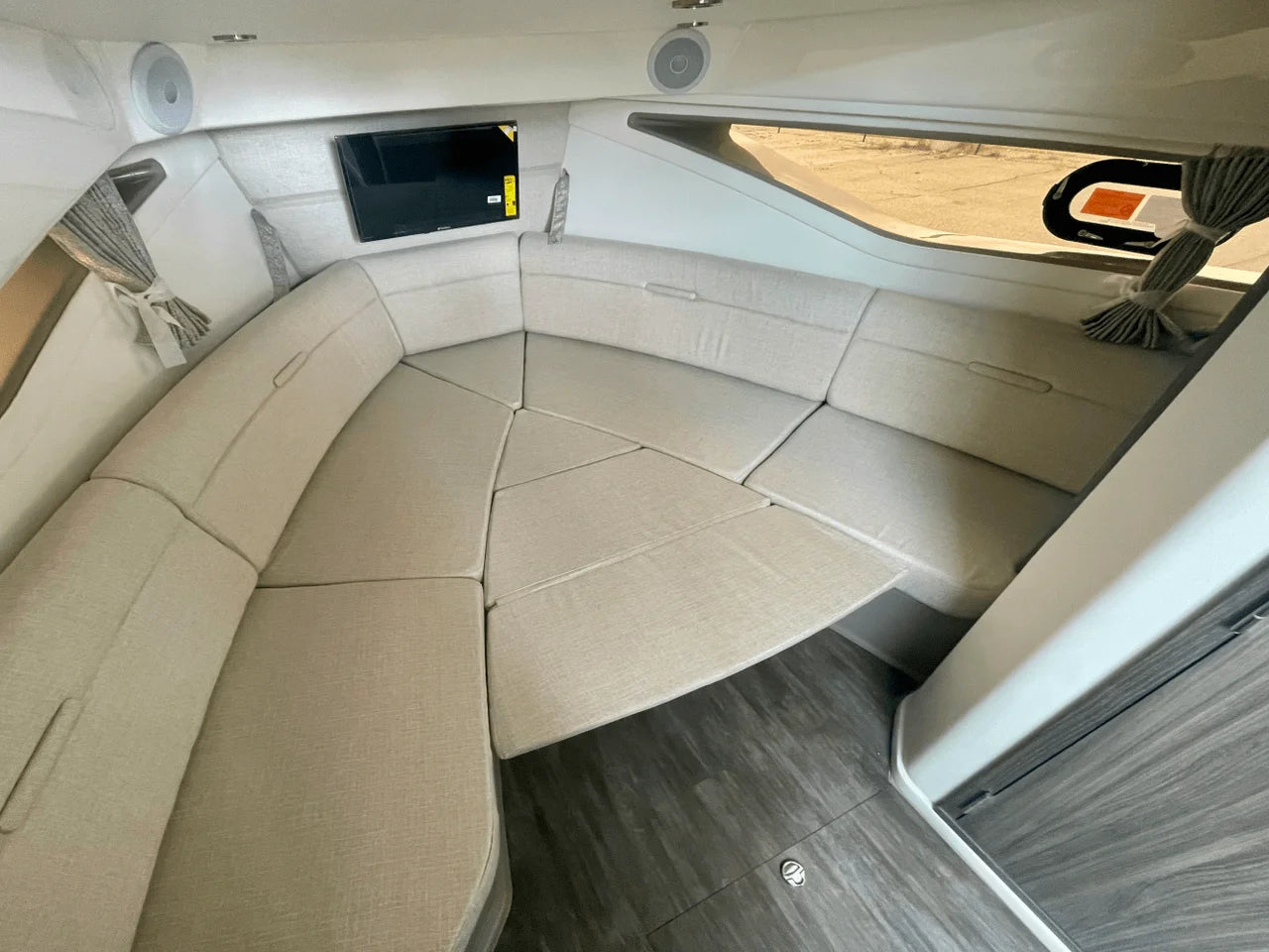 2026 Sea Ray Sundancer 320 Outboard 32.0 feet, Clearwater, Florida #19