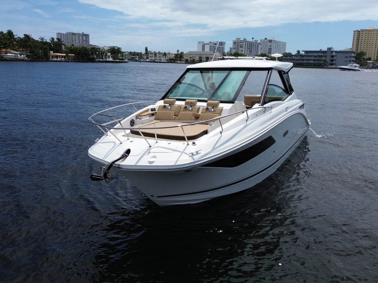 2026 Sea Ray Sundancer 320 Outboard 32.0 feet, Clearwater, Florida #13