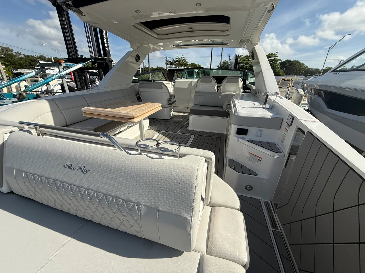 2026 Sea Ray SLX 400 Outboard 40.0 feet, Clearwater, Florida #23