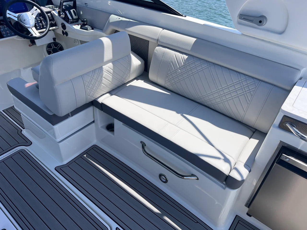 2026 Sea Ray SDX 290 Outboard 29.0 feet, Clearwater, Florida #21