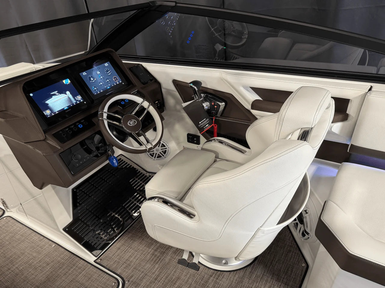 2025 Cobalt R6 Outboard 26.0 feet, Clearwater, Florida #87
