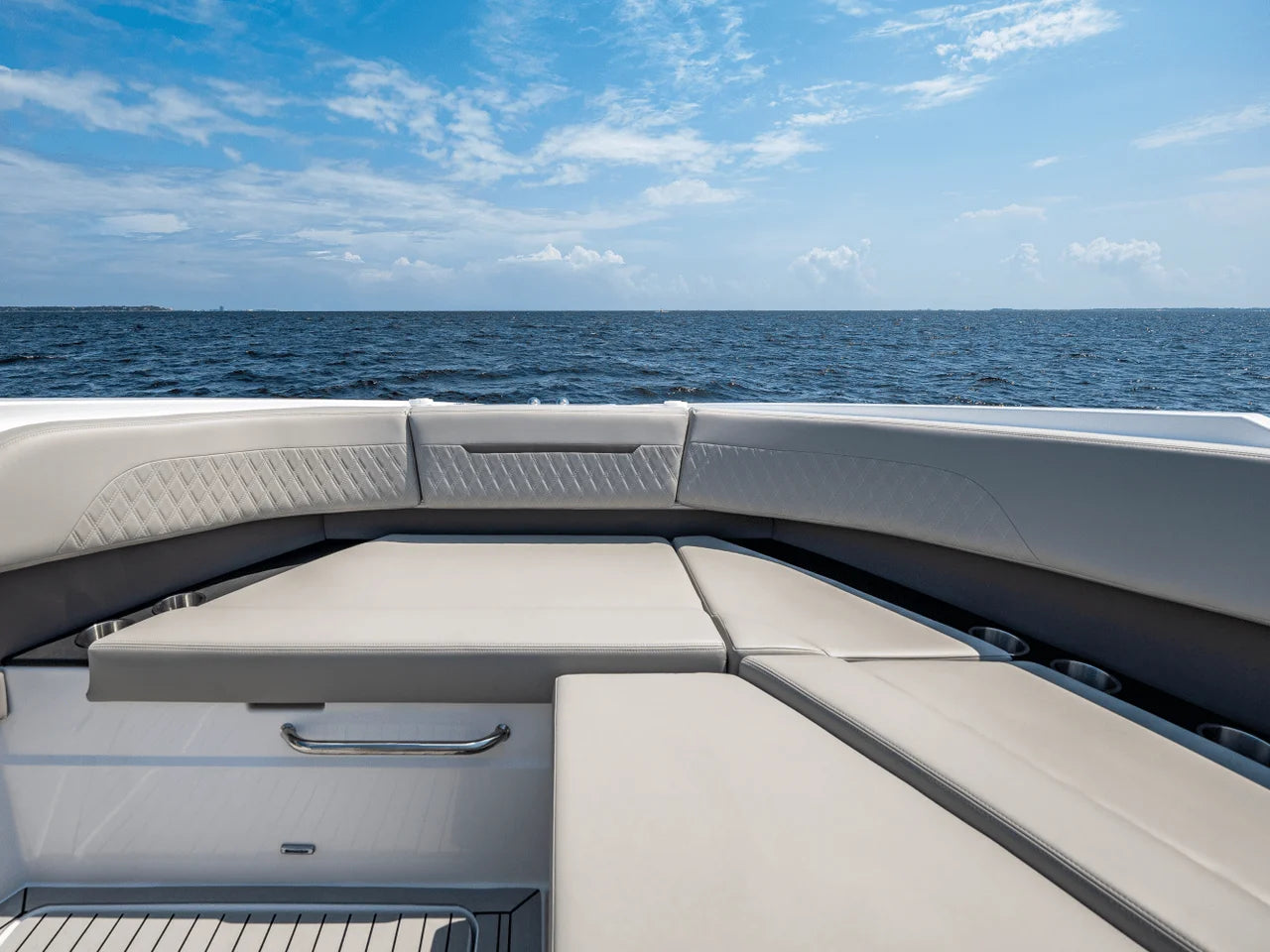2025 Cruisers Yachts 50 GLS 50.0 feet, Clearwater, Florida #59