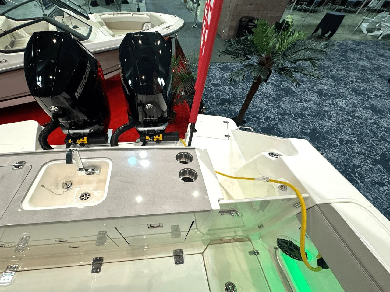 2025 Boston Whaler 330 Vantage 33.0 feet, Clearwater, Florida #9