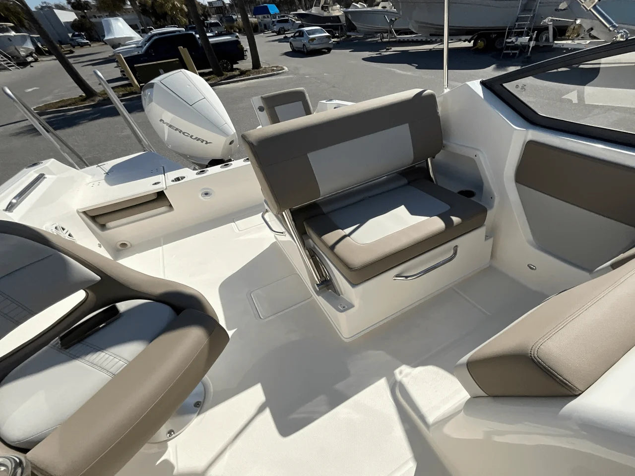 2025 Boston Whaler 210 Vantage 21.0 feet, Clearwater, Florida #36