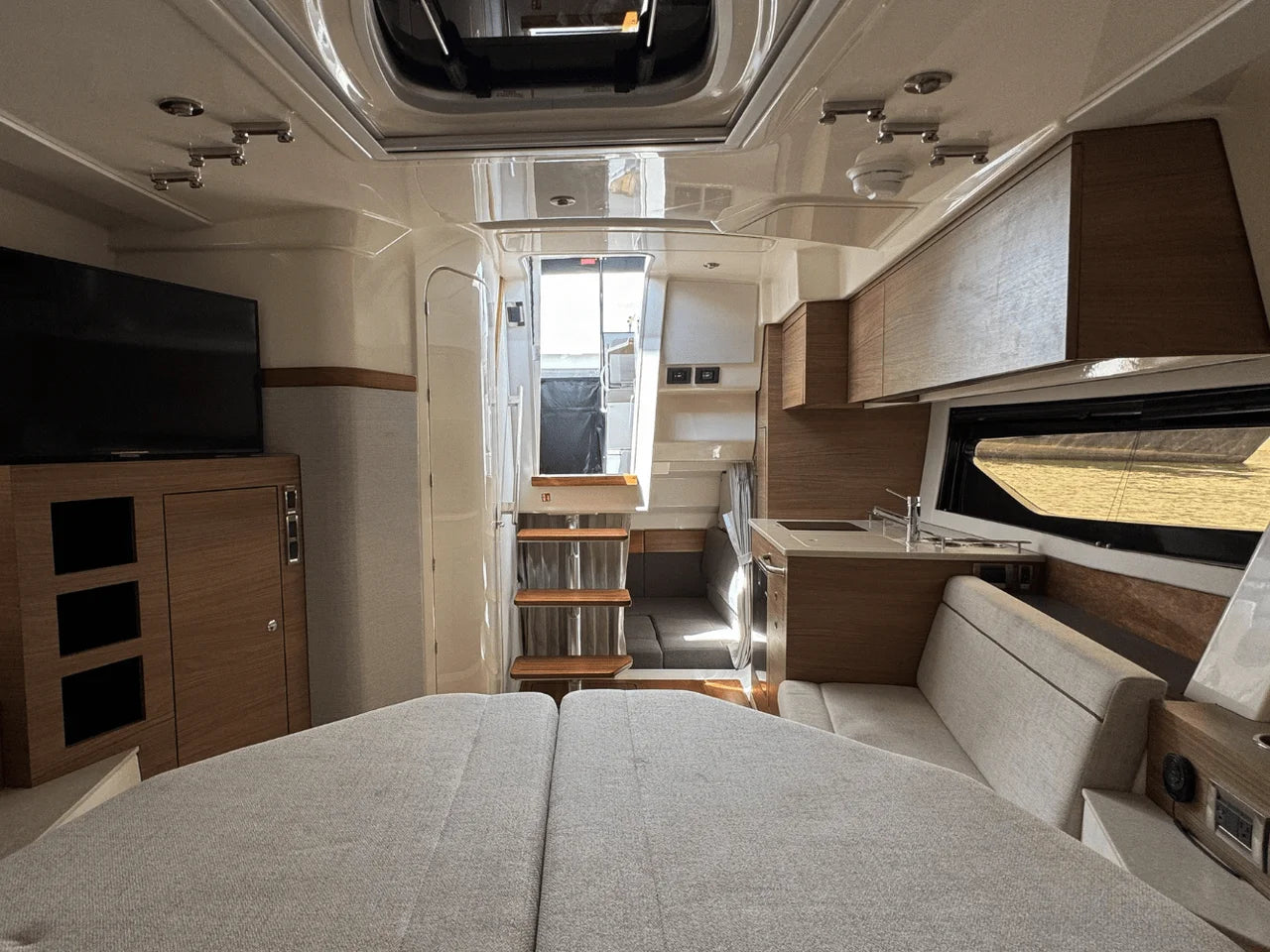 2026 Boston Whaler 365 Conquest 36.0 feet, Clearwater, Florida #42