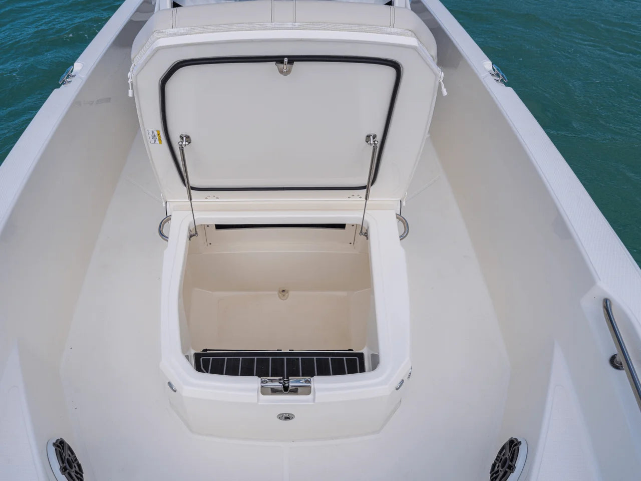 2026 Boston Whaler 220 Dauntless 22.0 feet, Clearwater, Florida #36